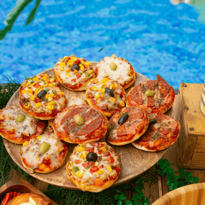 Mini pizza pans for pita pizza snack for kids 2025